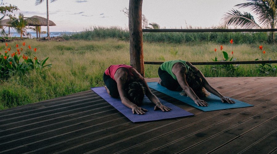 Beach Yoga & Massage